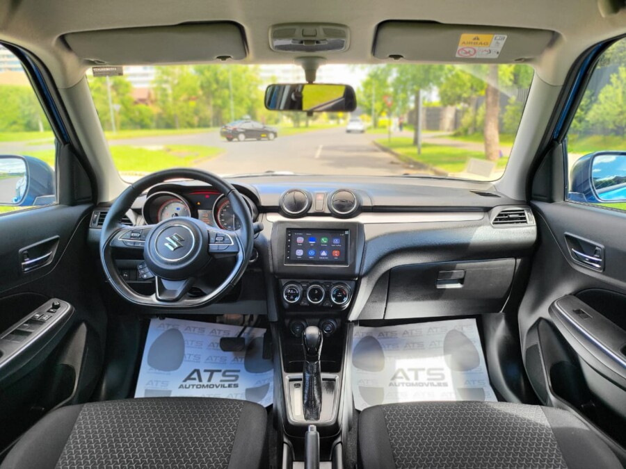
								SUZUKI SWIFT GLX CVT full									