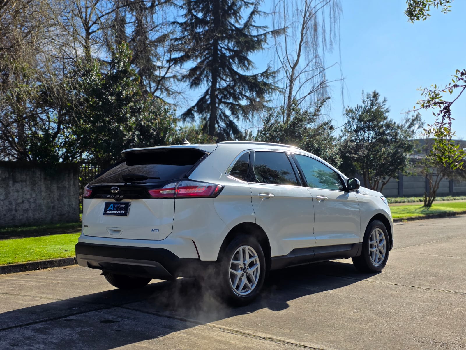 
								Ford Edge full									