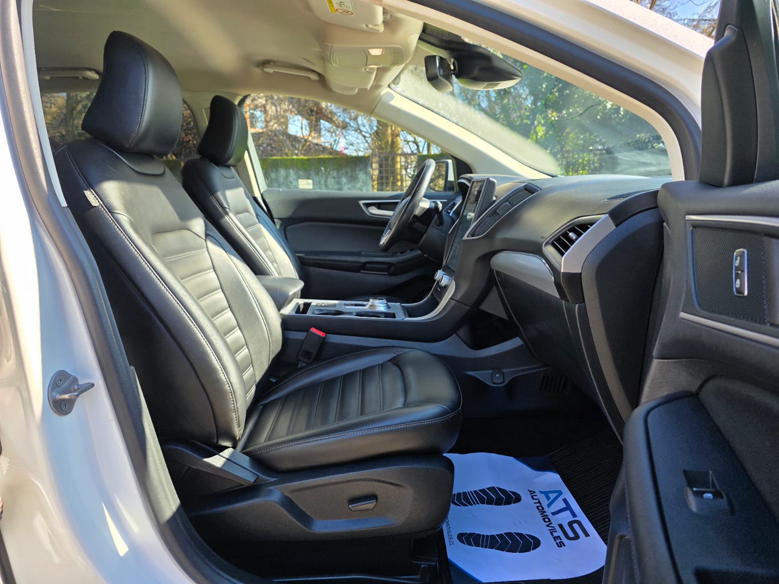 
								Ford Edge full									