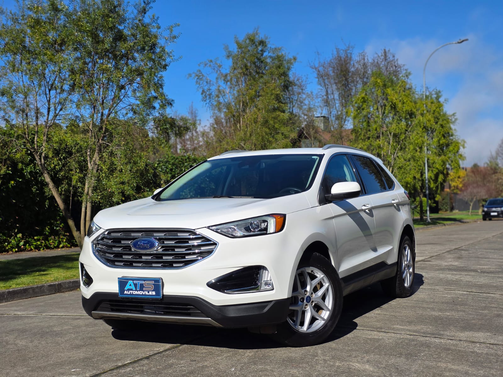 
								Ford Edge full									