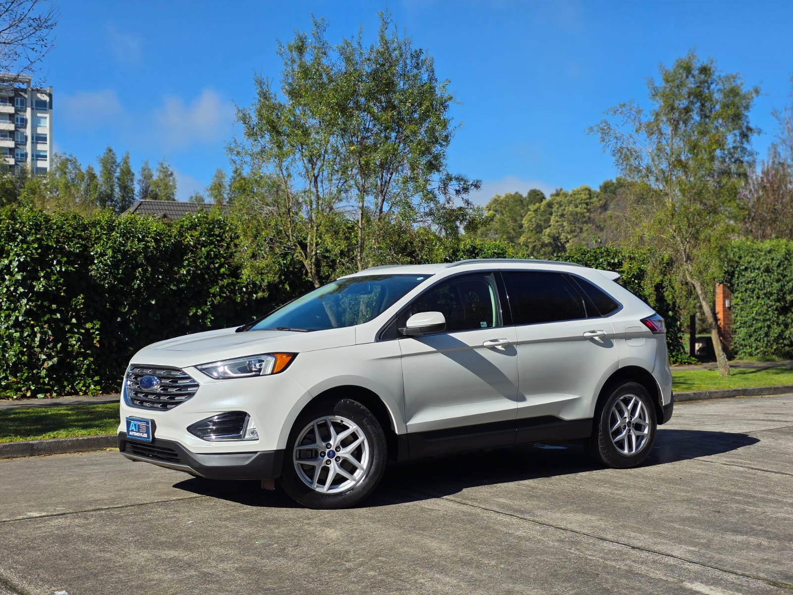 
								Ford Edge full									