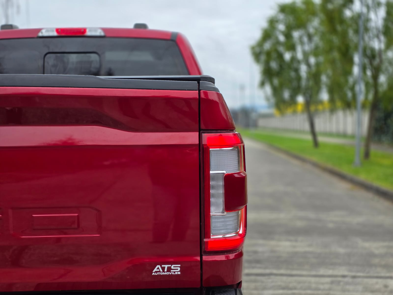 
								Ford F150 full									