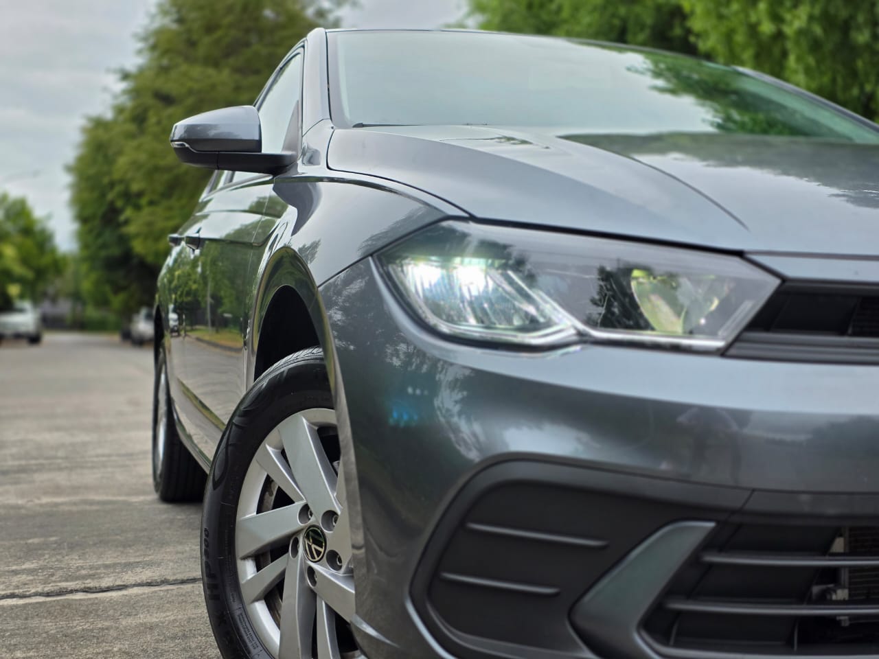 
								Volkswagen New Polo full									