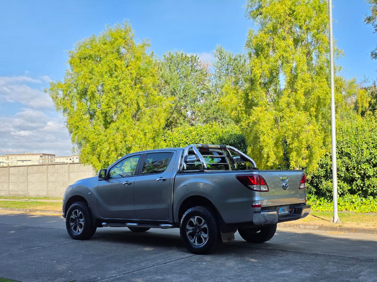 
								MAZDA NEW BT 50 SDX full									