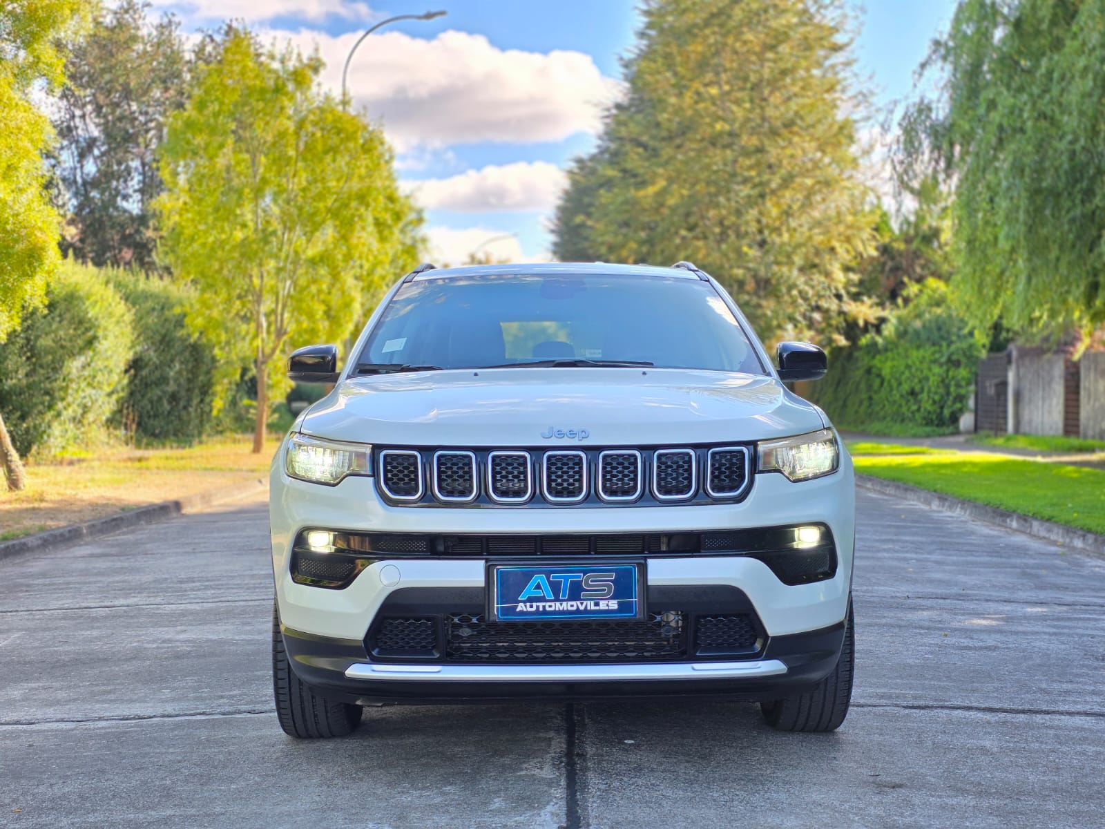 
								Jeep Compass Longitud full									