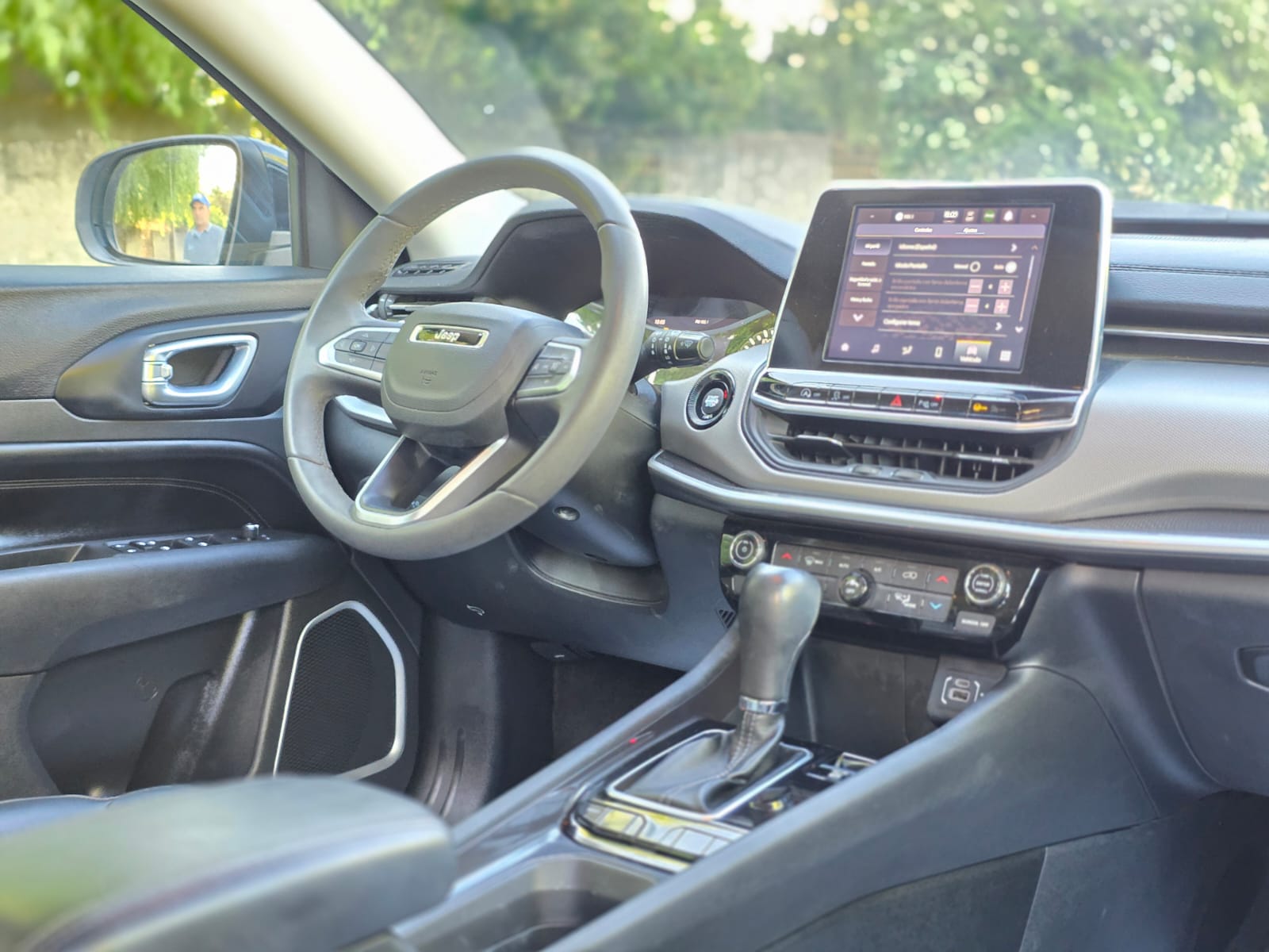 
								Jeep Compass Longitud full									