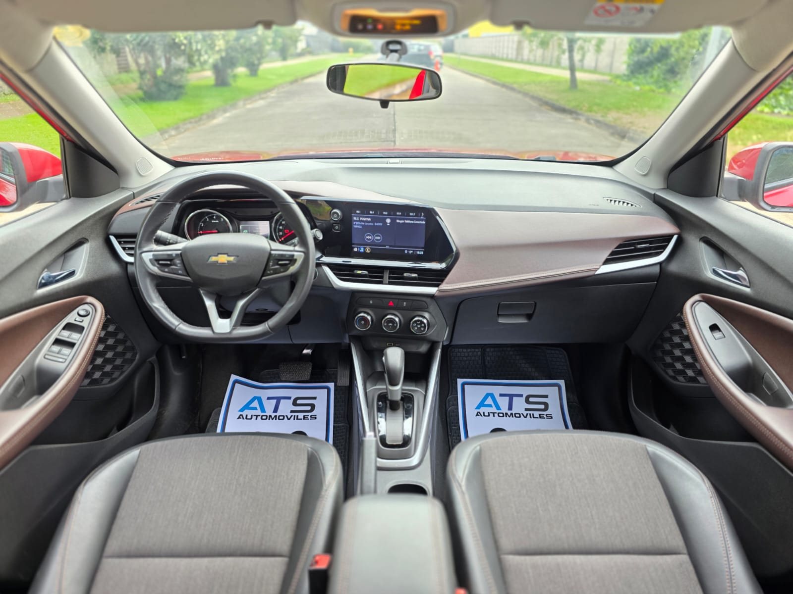 
								Chevrolet Montana LTZ full									