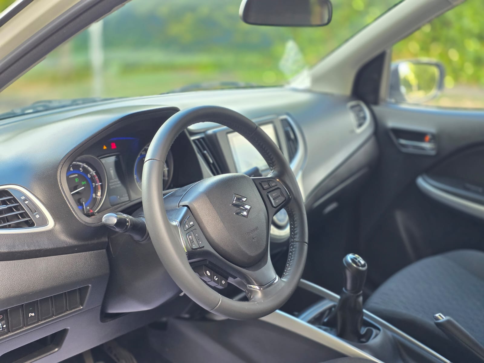 
								Suzuki Baleno GLX 1.4 full									