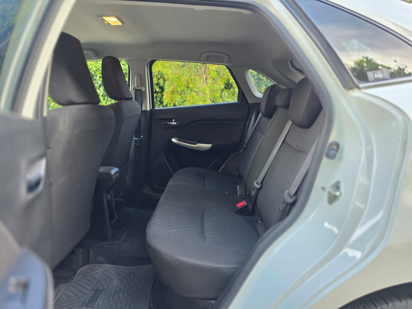 
								Suzuki Baleno GLX 1.4 full									