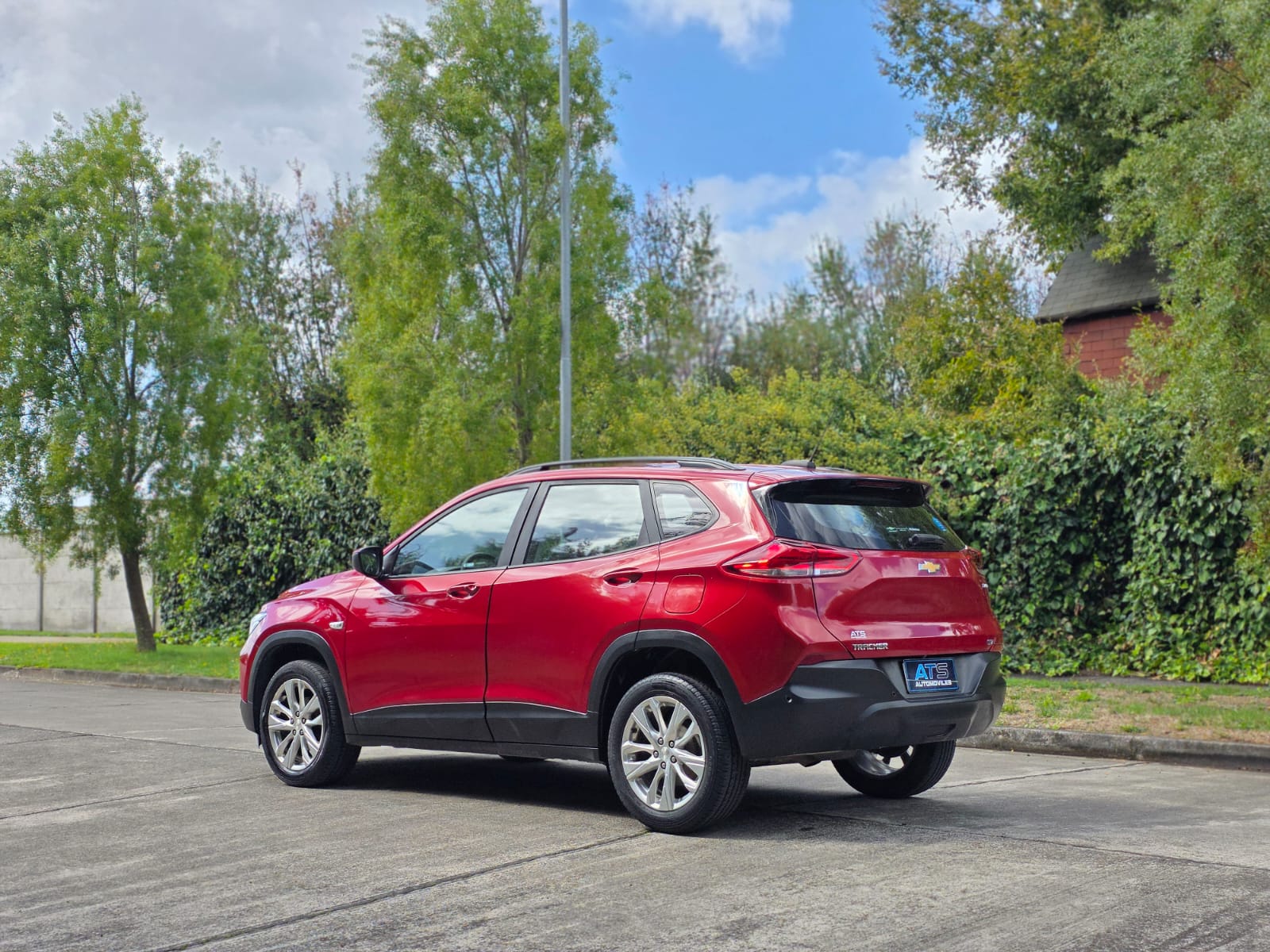 
								Chevrolet Tracker LTZ full									