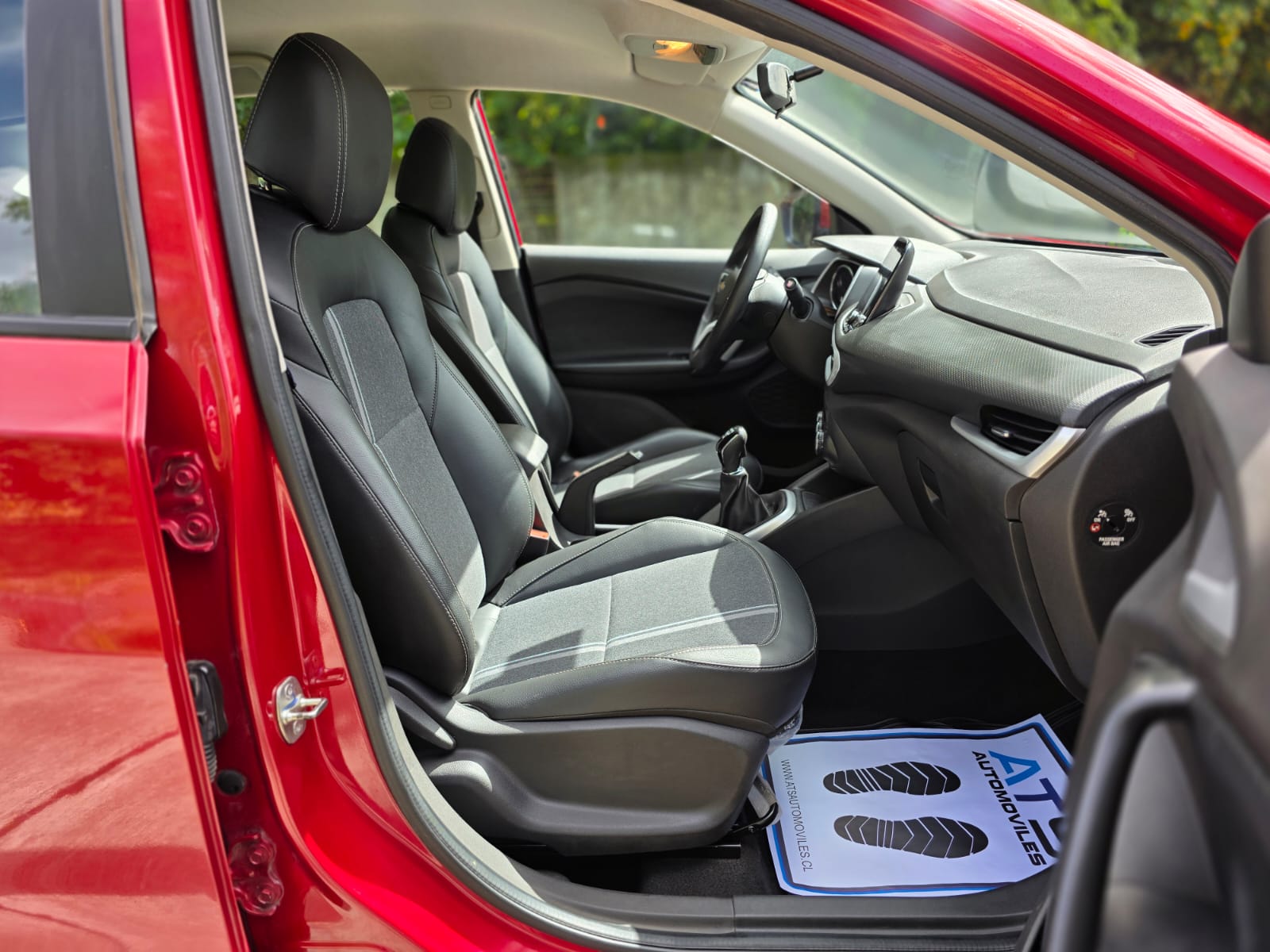 
								Chevrolet Tracker LTZ full									