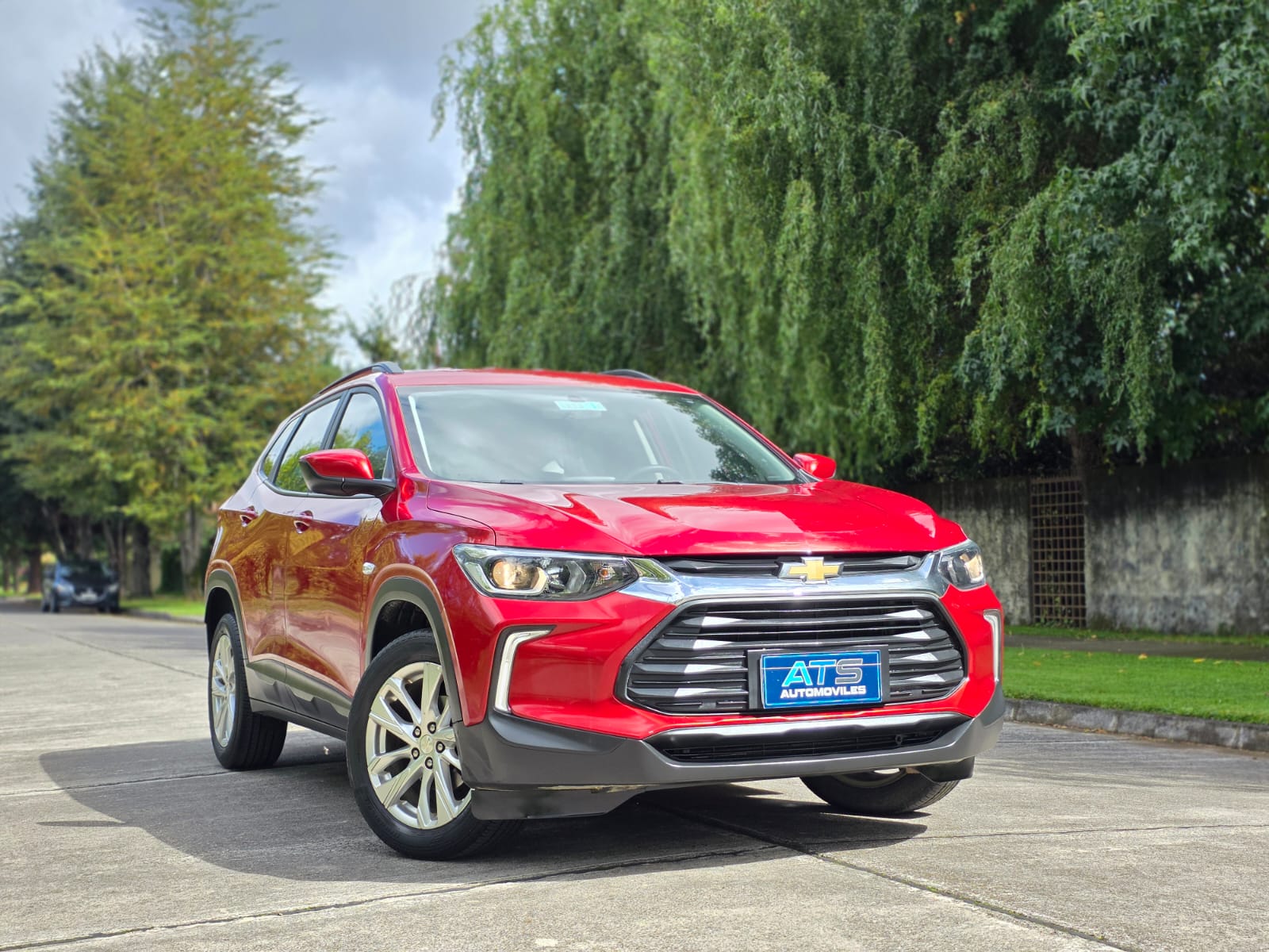 
								Chevrolet Tracker LTZ full									