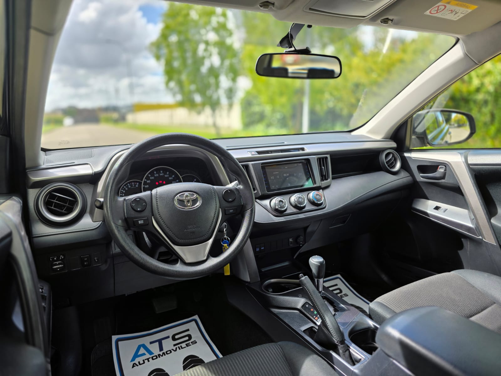 
								Toyota Rav 4 CVT full									