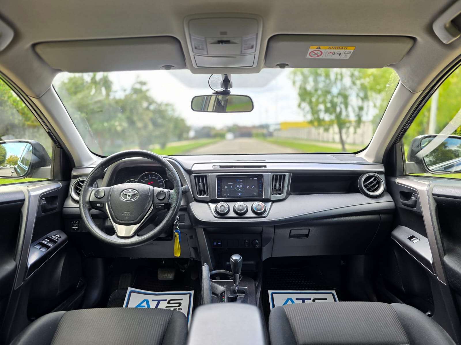 
								Toyota Rav 4 CVT full									