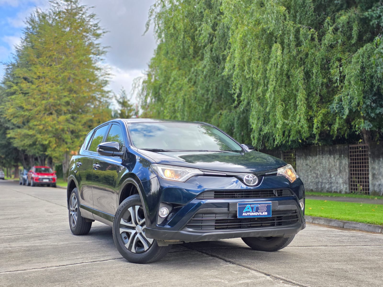 
								Toyota Rav 4 CVT full									