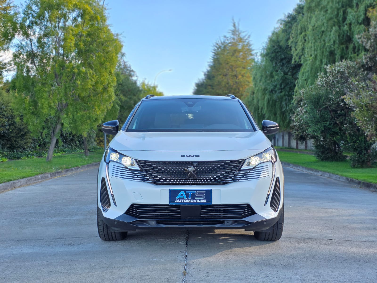 
								Peugeot 5008 GT BLACK PACK full									