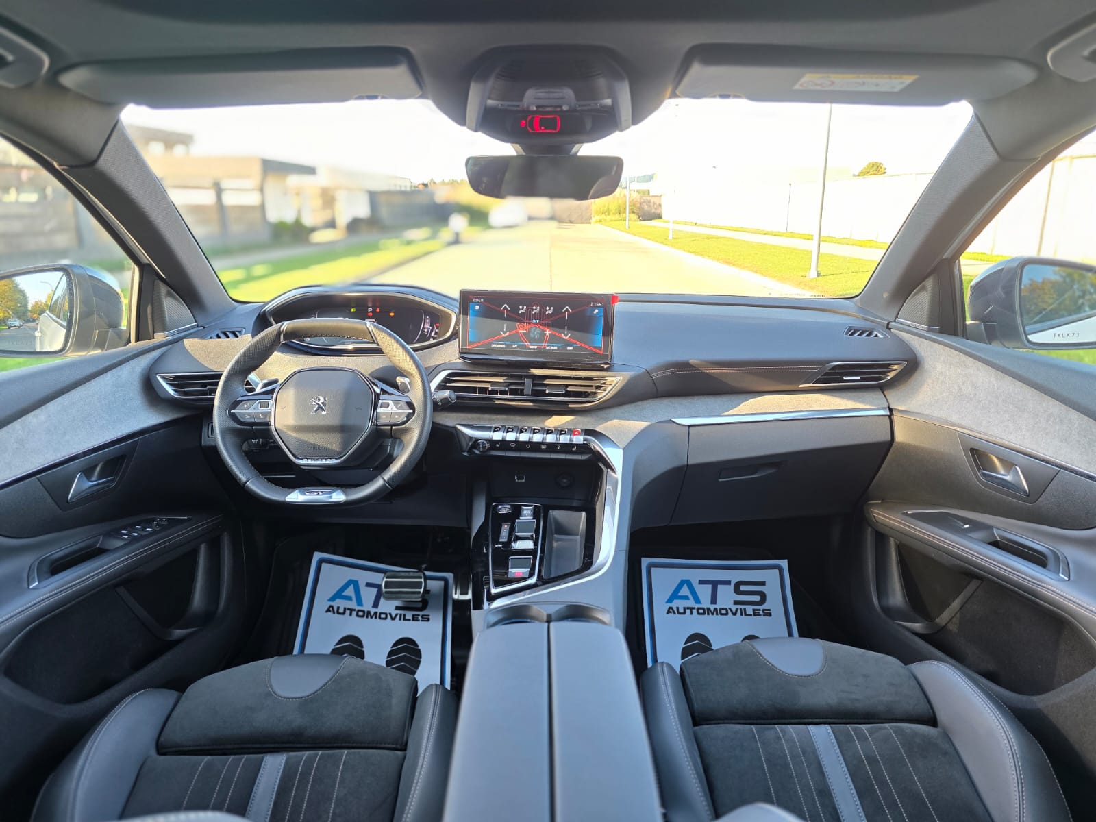 
								Peugeot 5008 GT BLACK PACK full									