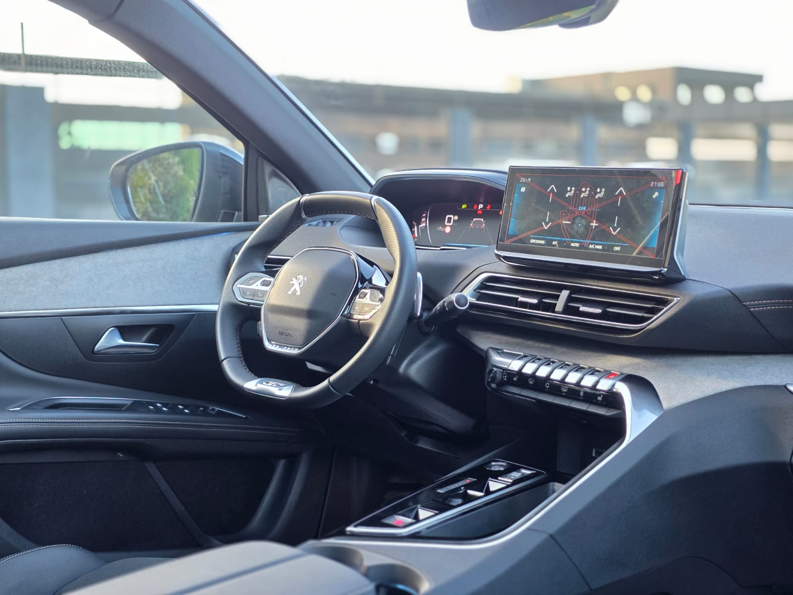
								Peugeot 5008 GT BLACK PACK full									