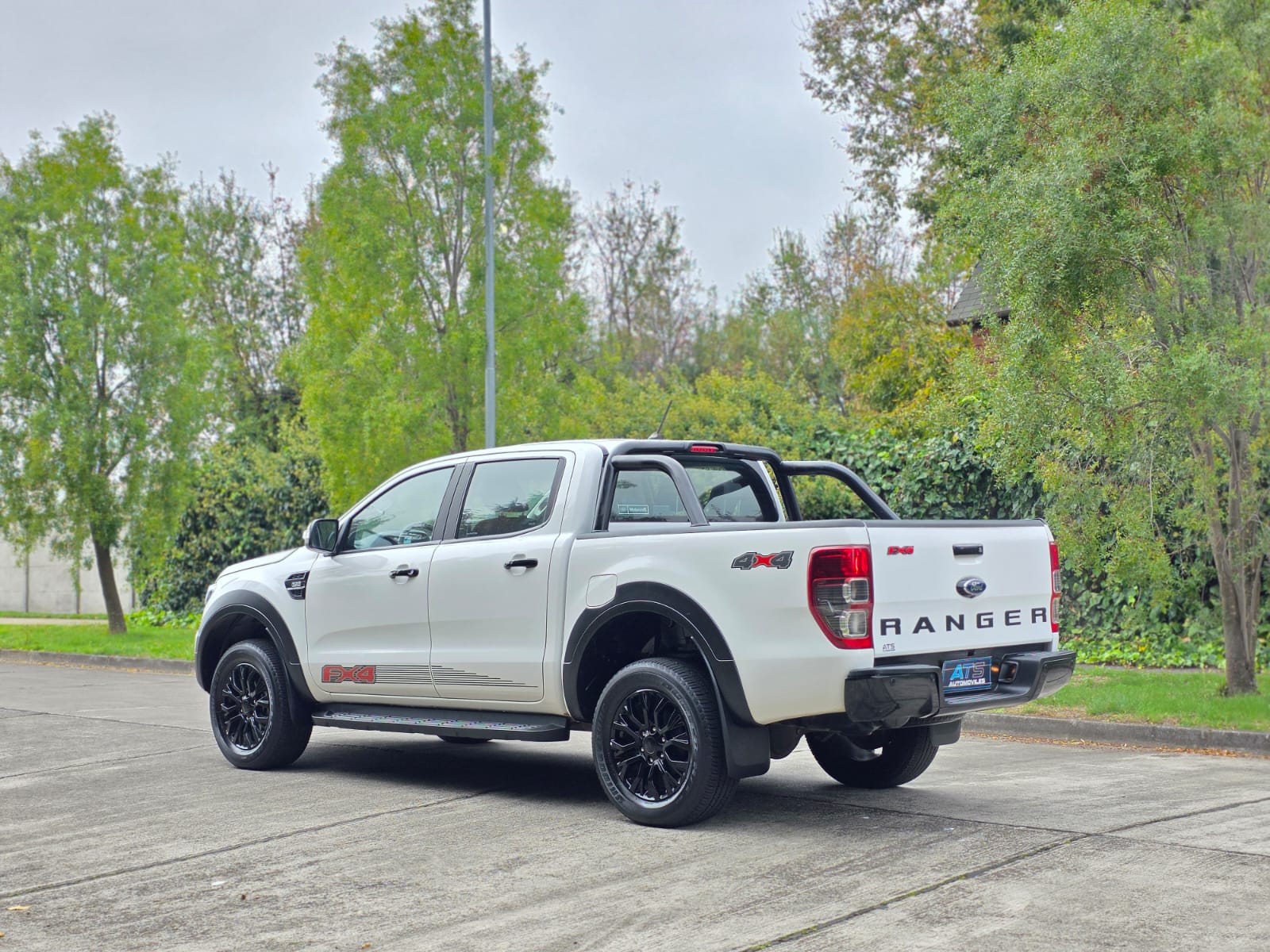 
								Ford Ranger FX4 full									