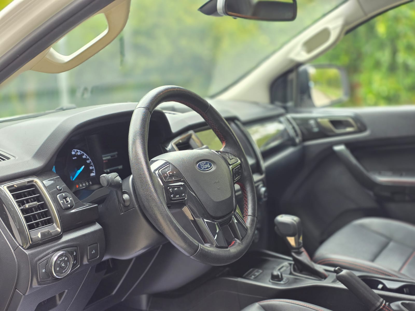 
								Ford Ranger FX4 full									