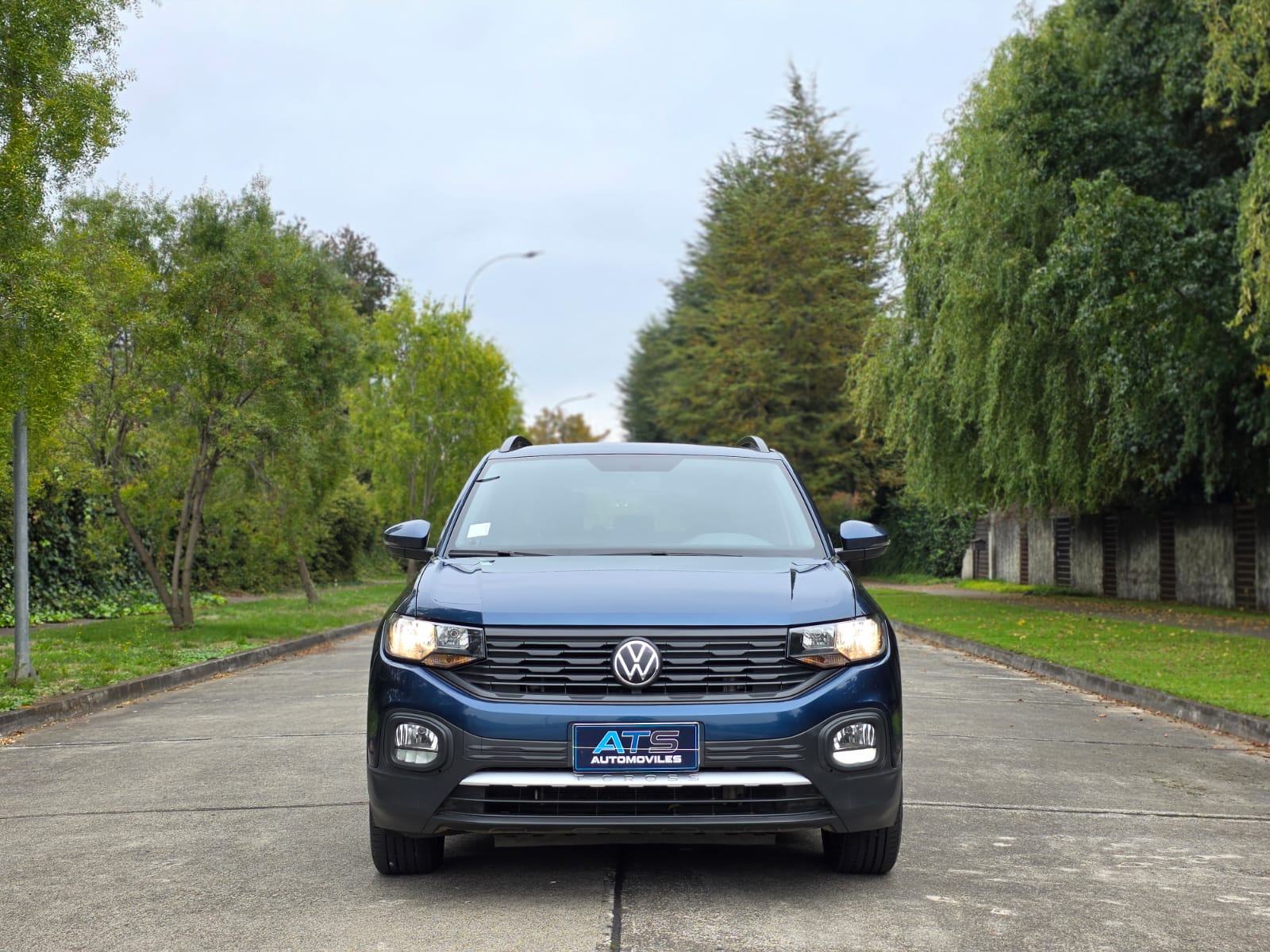
								VOLSKWAGEN TCROSS 1.0 TSI TRENDLINE full									