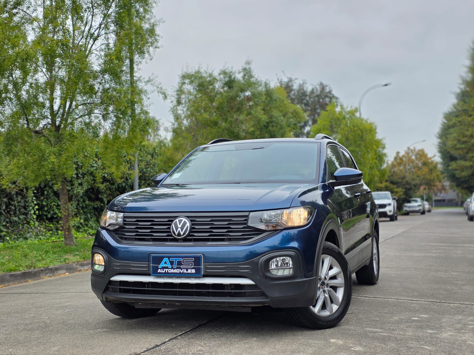 
								VOLSKWAGEN TCROSS 1.0 TSI TRENDLINE full									