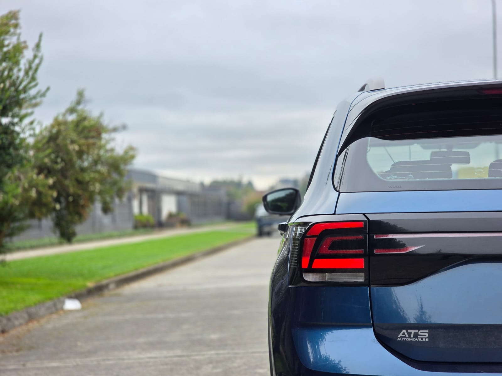 
								VOLSKWAGEN TCROSS 1.0 TSI TRENDLINE full									