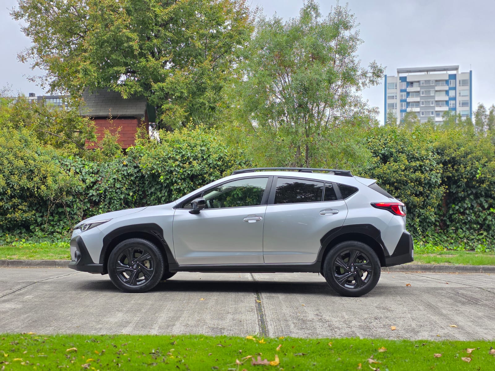 
								Subaru CROSSTREK Dynamic Eyesight full									