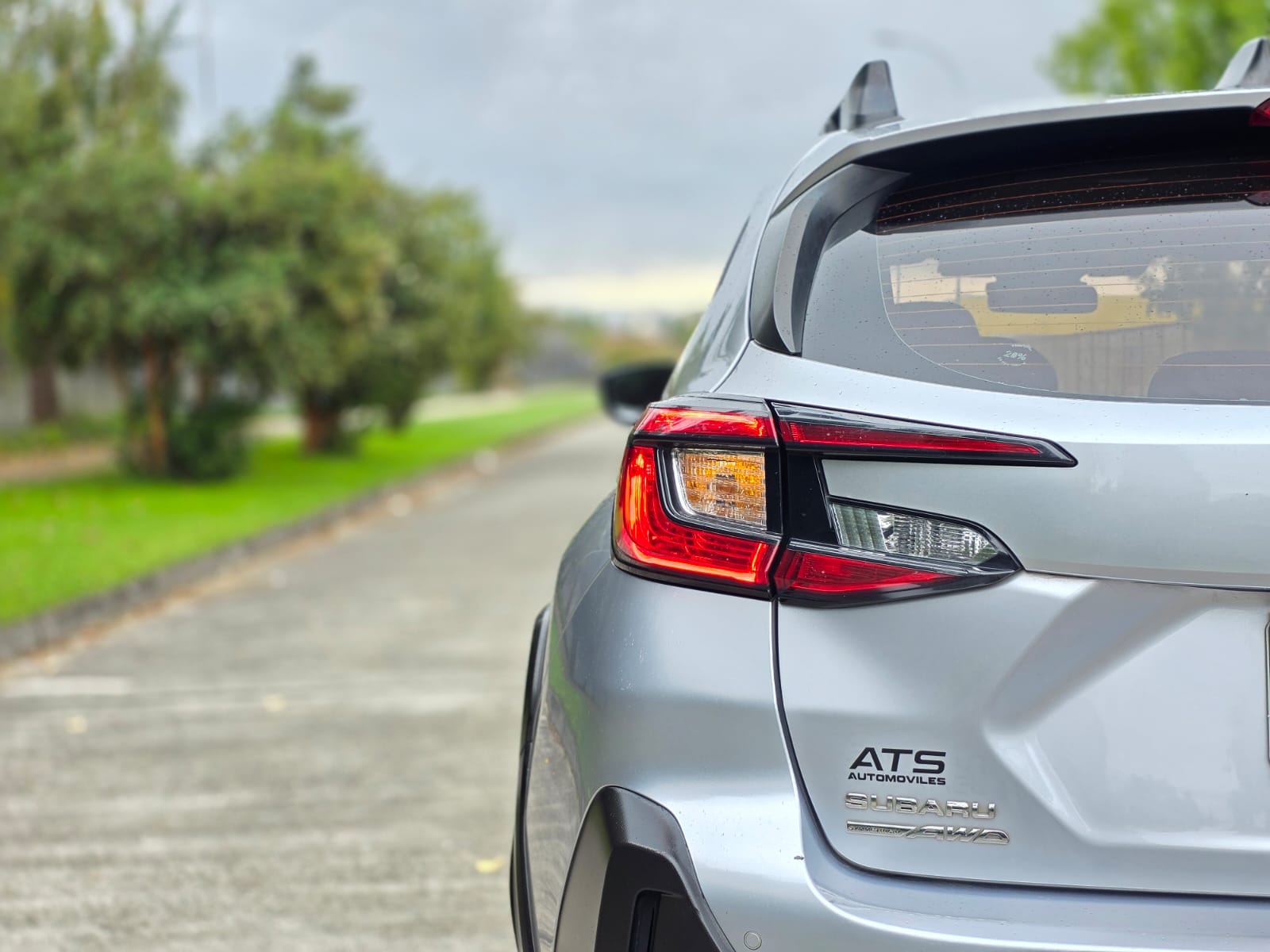 
								Subaru CROSSTREK Dynamic Eyesight full									