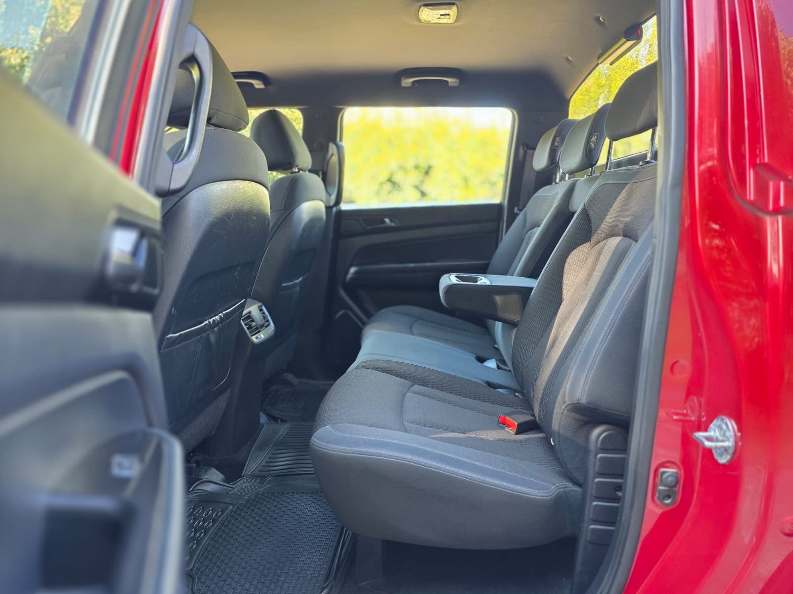 
								Ssangyong Grand Musso LX full									
