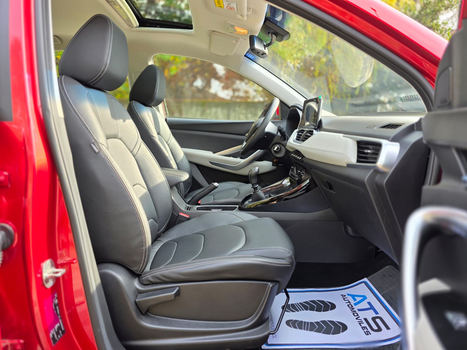 
								Chevrolet Captiva LTZ full									