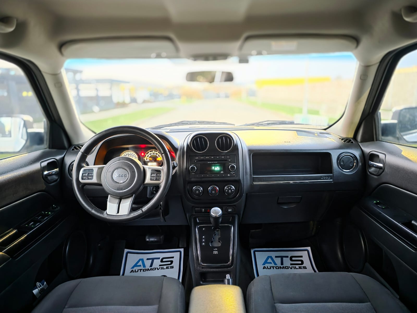 
								Jeep PATRIOT full									