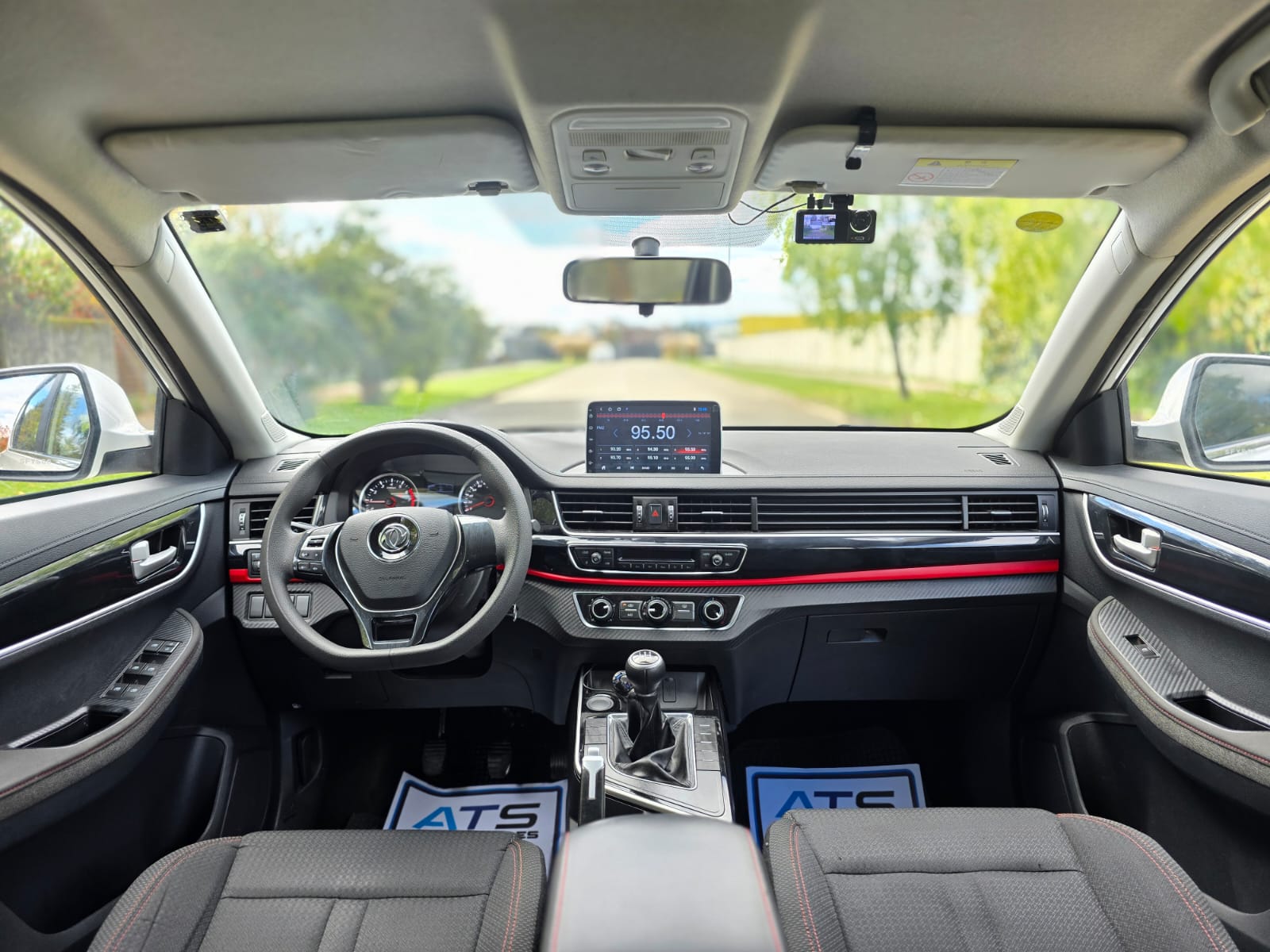 
								DONGFENG SX5 LUXURY full									