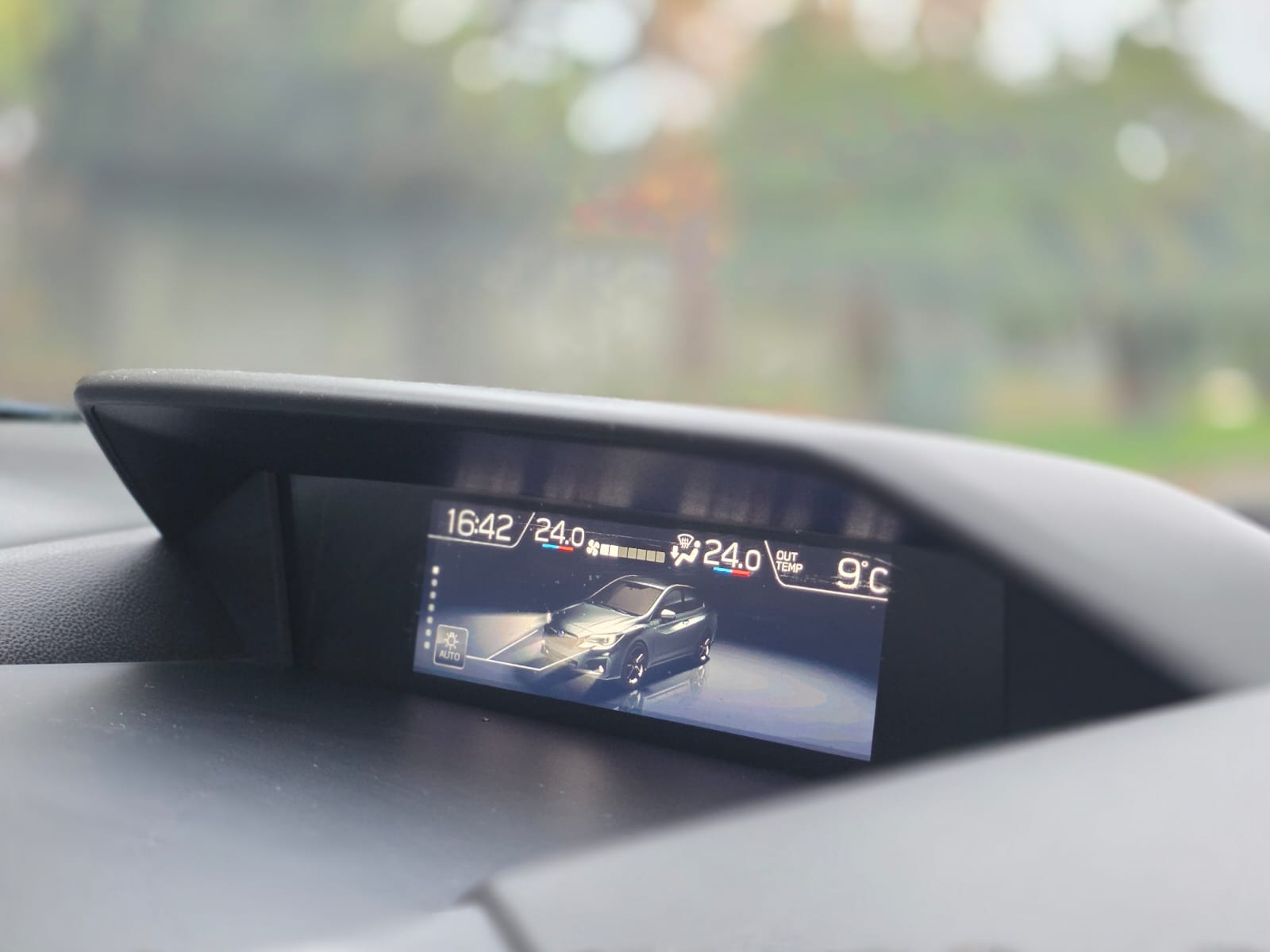 
								Subaru New Impreza SPORT XS full									