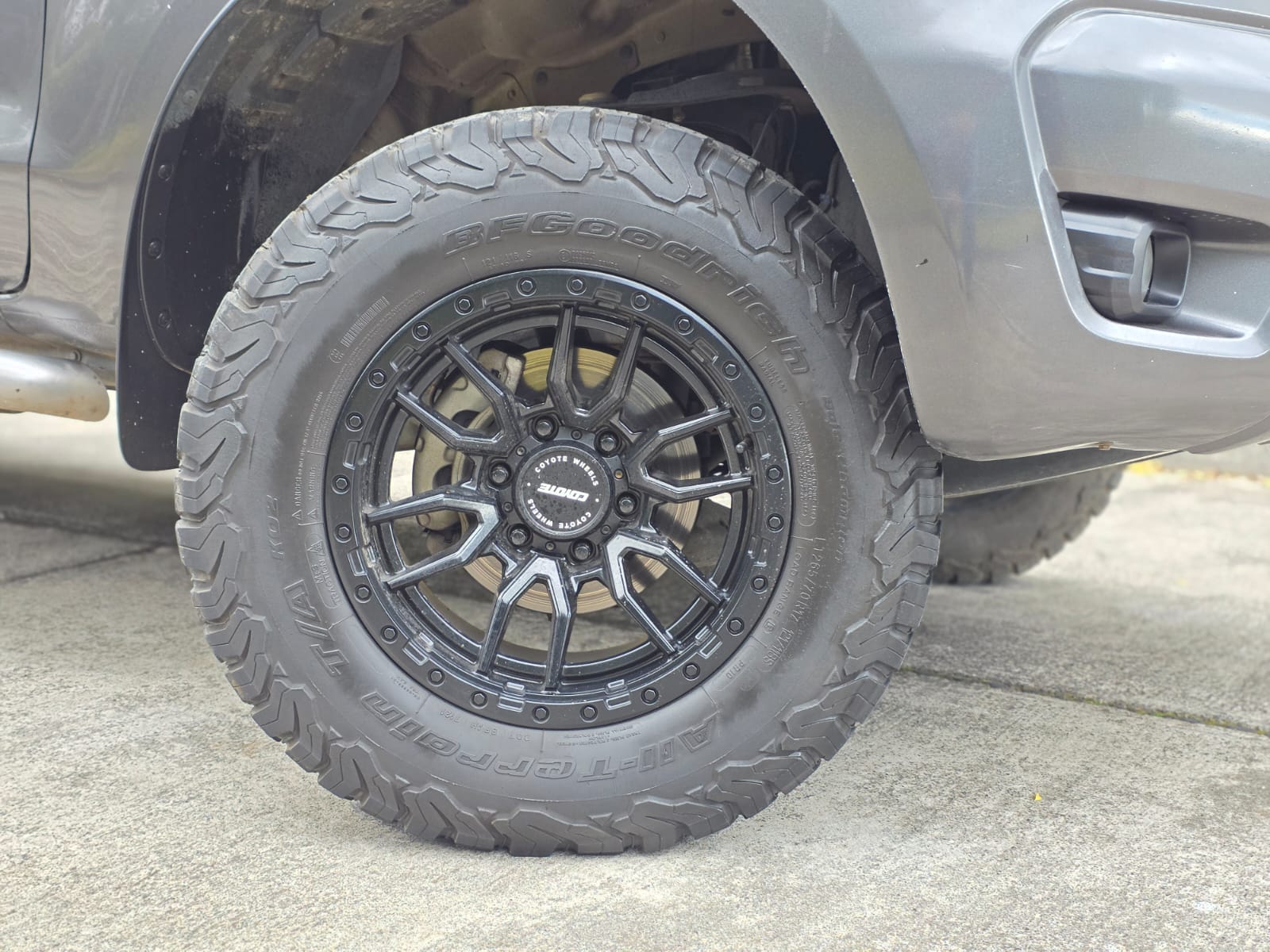 
								FORD RANGER XLT full									