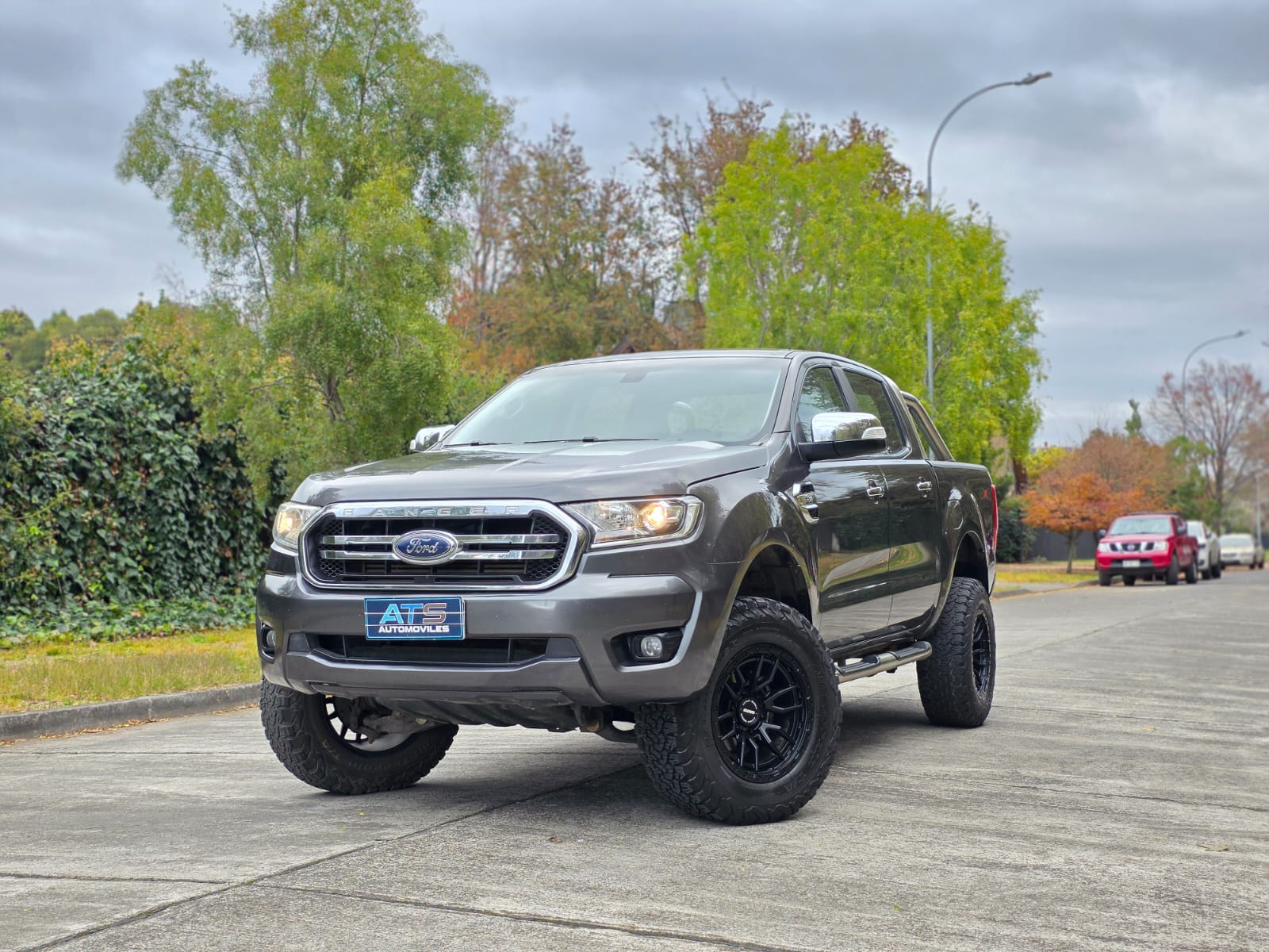 
								FORD RANGER XLT full									