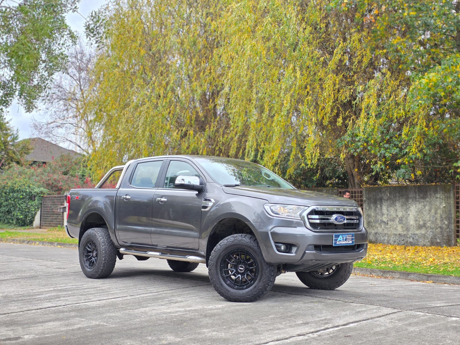 
								FORD RANGER XLT full									