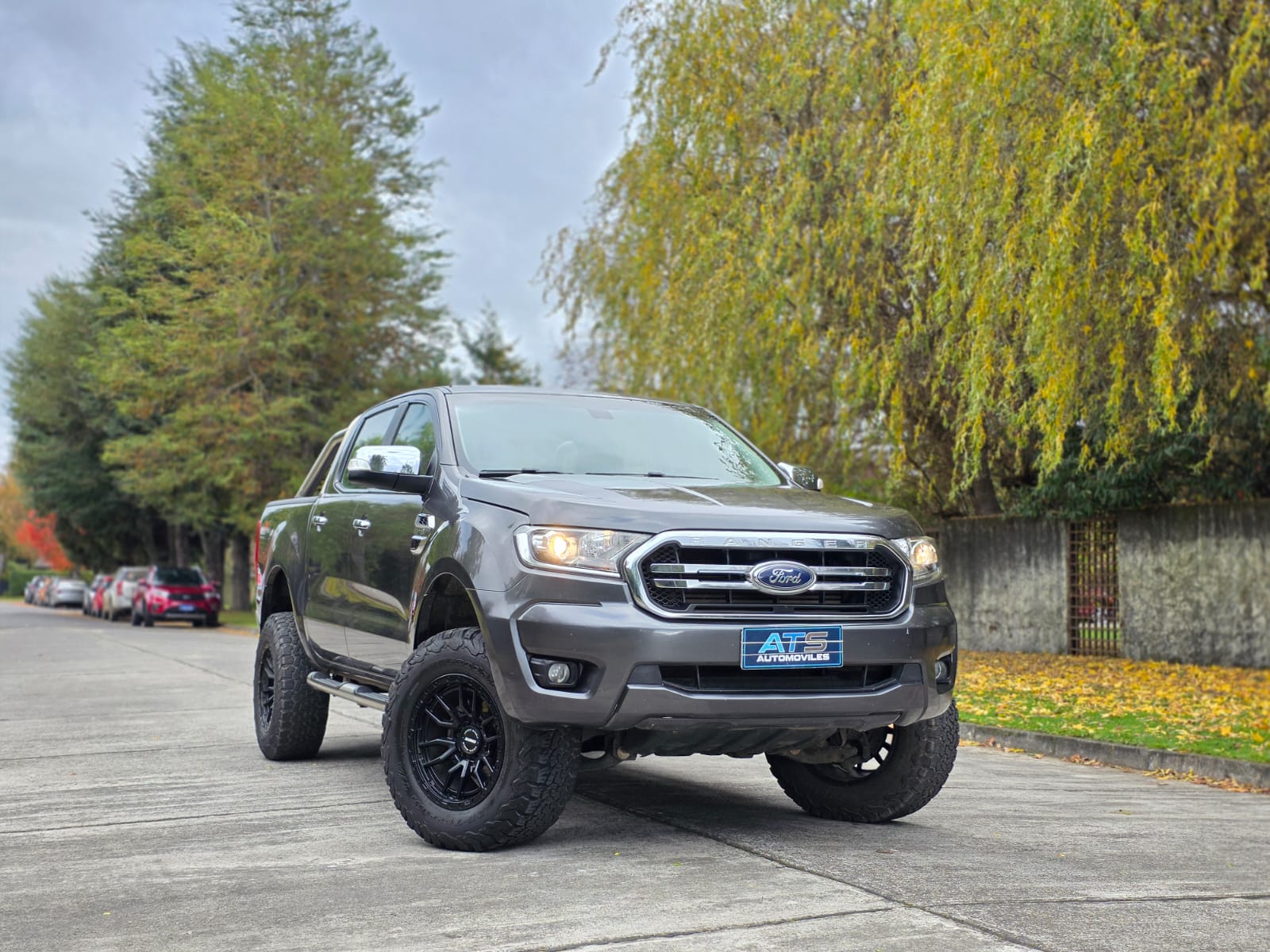 
								FORD RANGER XLT full									