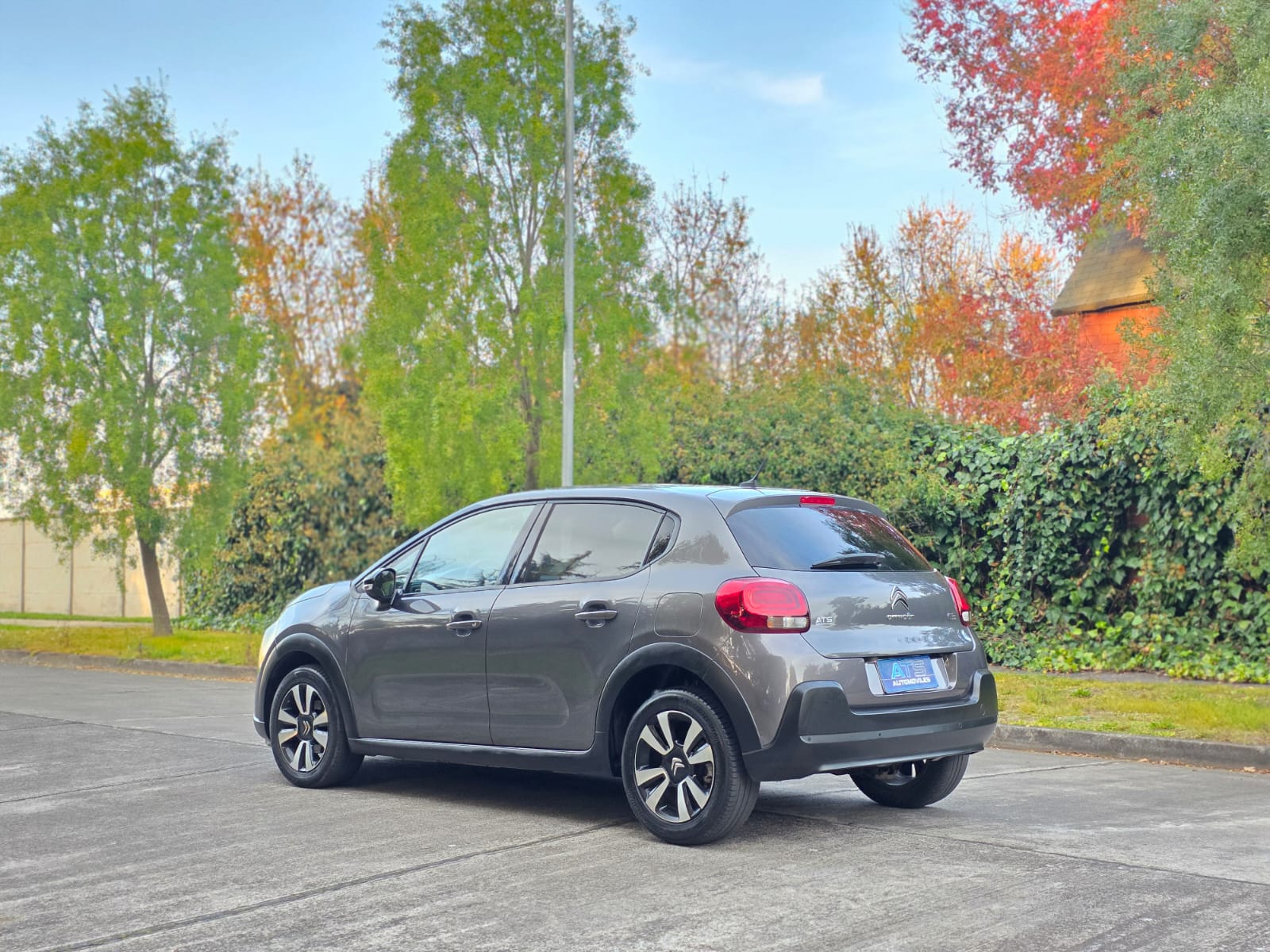 
								Citroen C3 LIVE full									