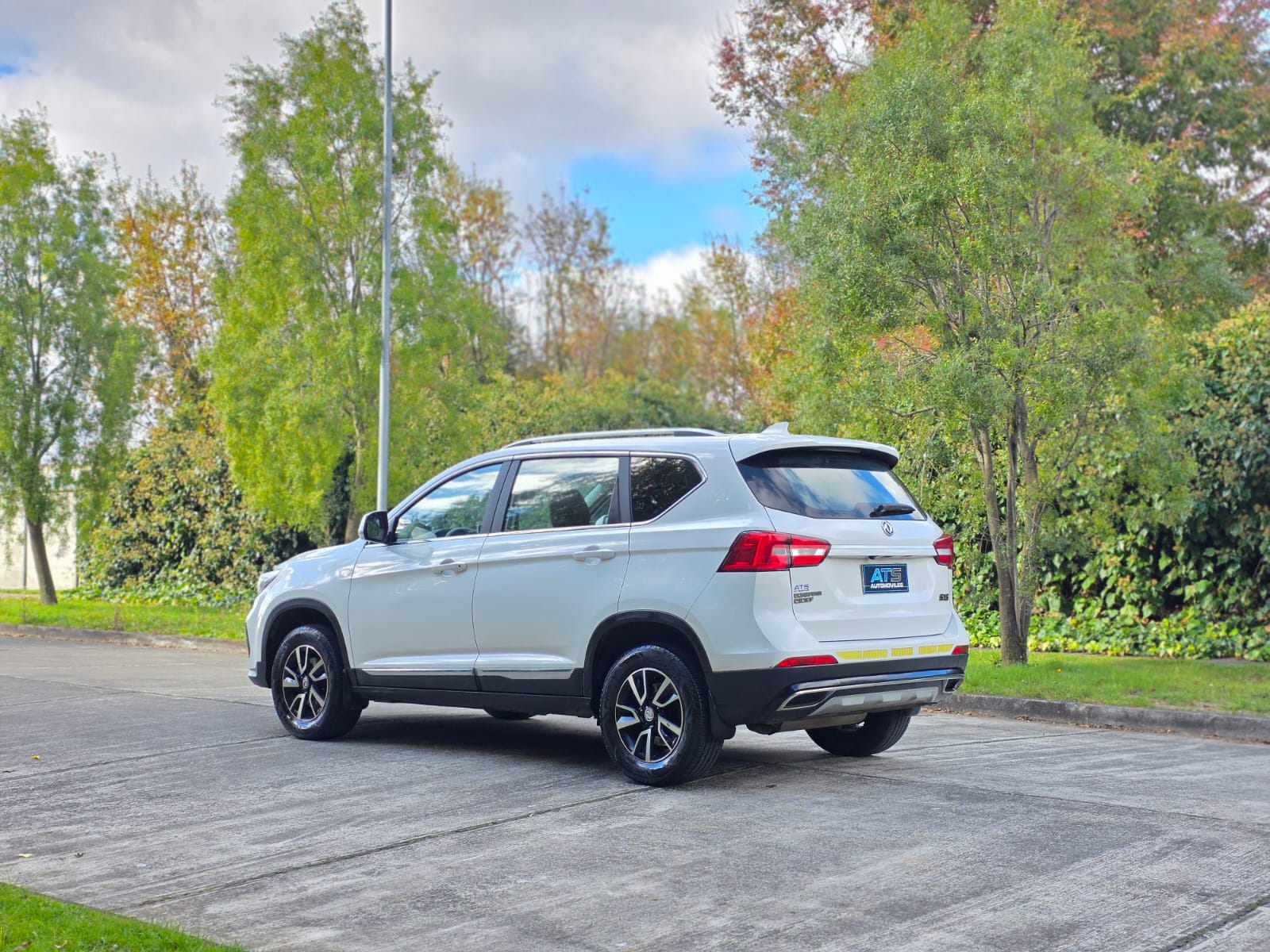 
								DONGFENG SX5 LUXURY full									
