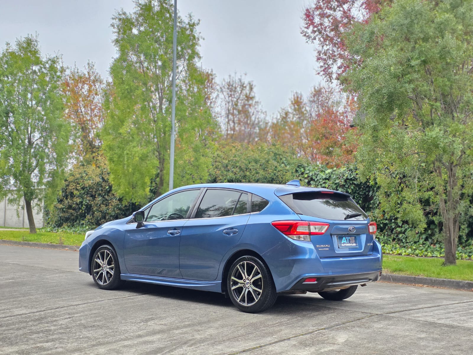 
								Subaru New Impreza SPORT XS full									