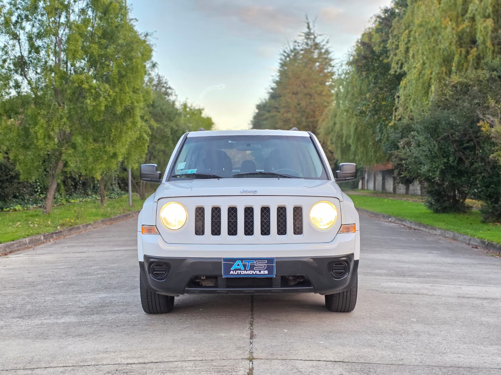 
								Jeep PATRIOT full									