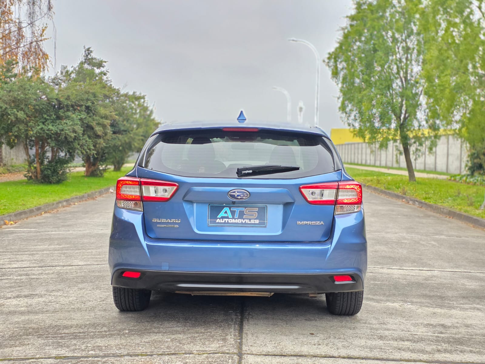 
								Subaru New Impreza SPORT XS full									