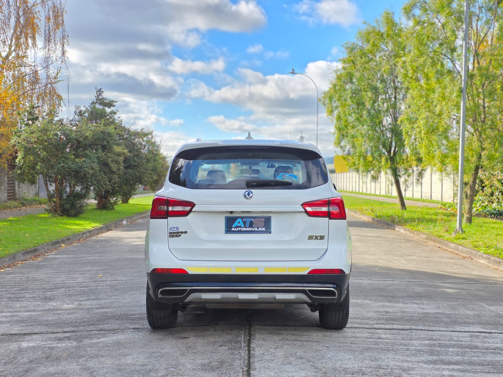 
								DONGFENG SX5 LUXURY full									