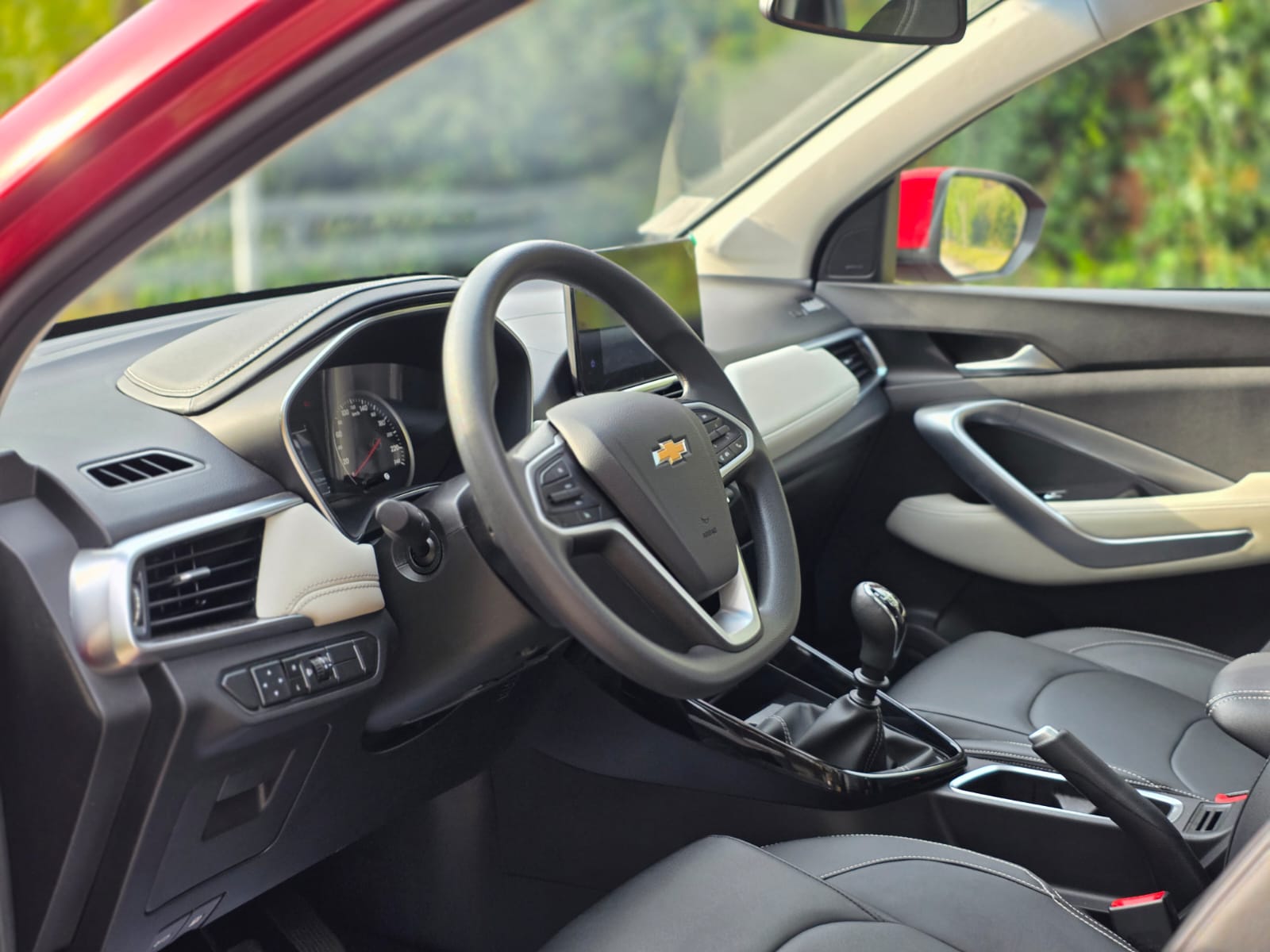 
								Chevrolet Captiva LTZ full									
