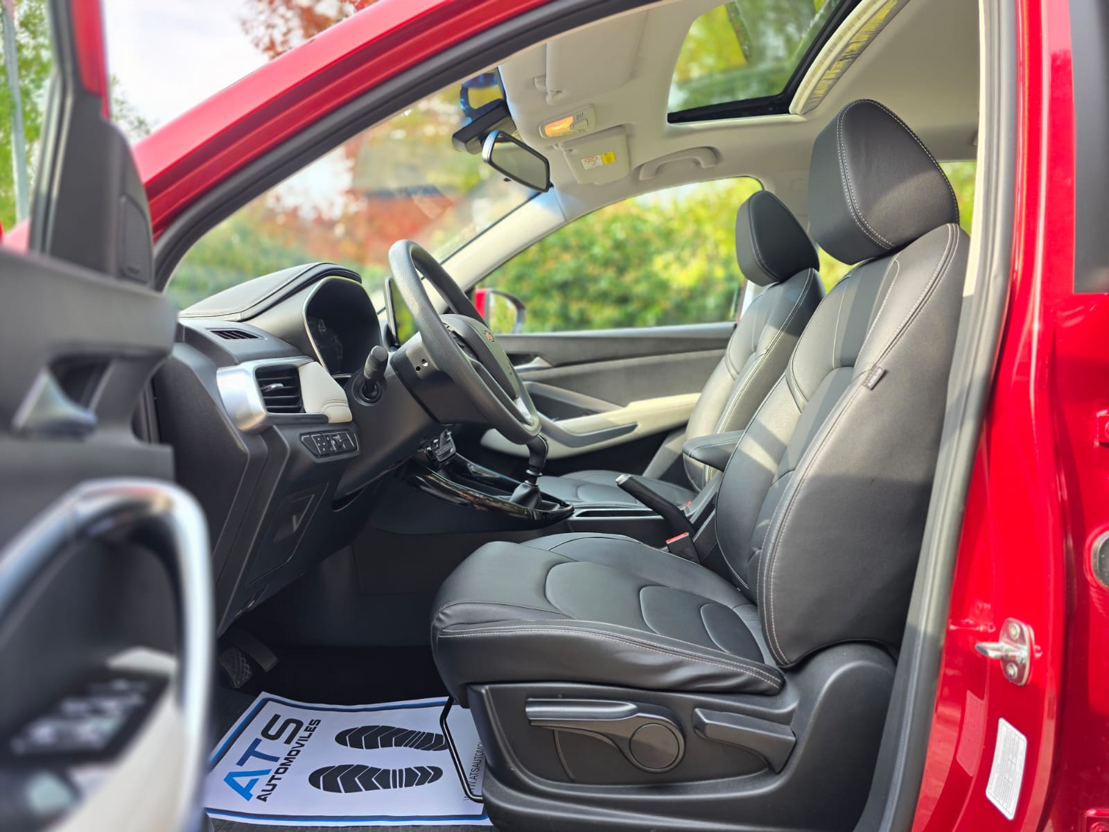 
								Chevrolet Captiva LTZ full									