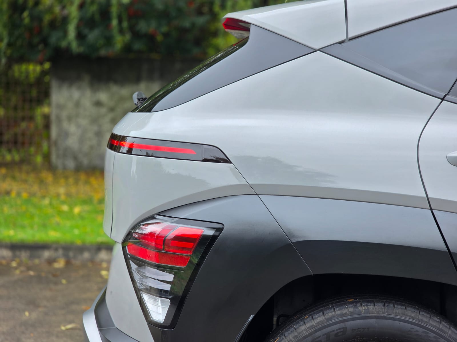 
								Hyundai Kona SX2 GDI DESIGN full									