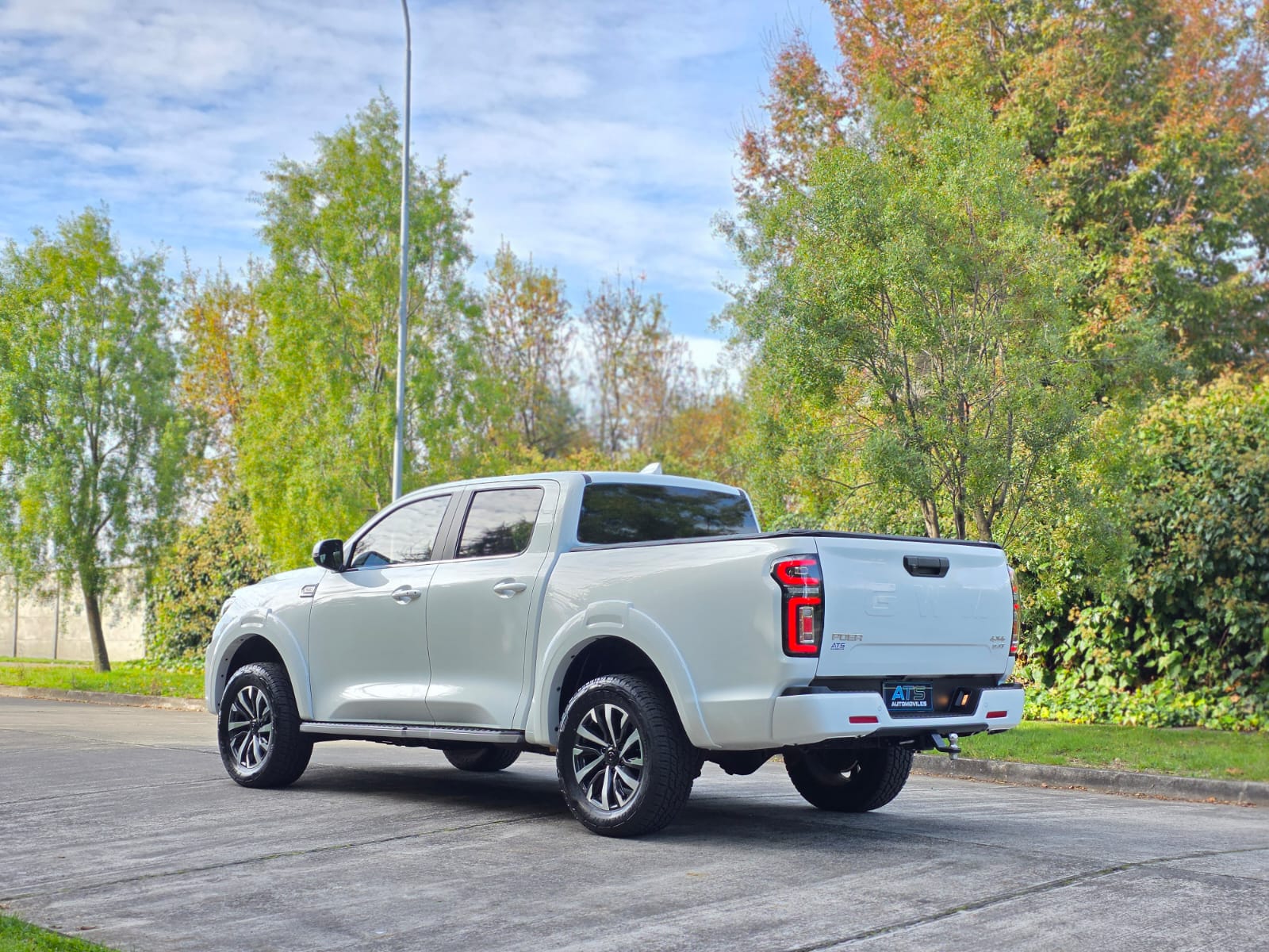 
								Great Wall New Poer PLUS ELITE full									