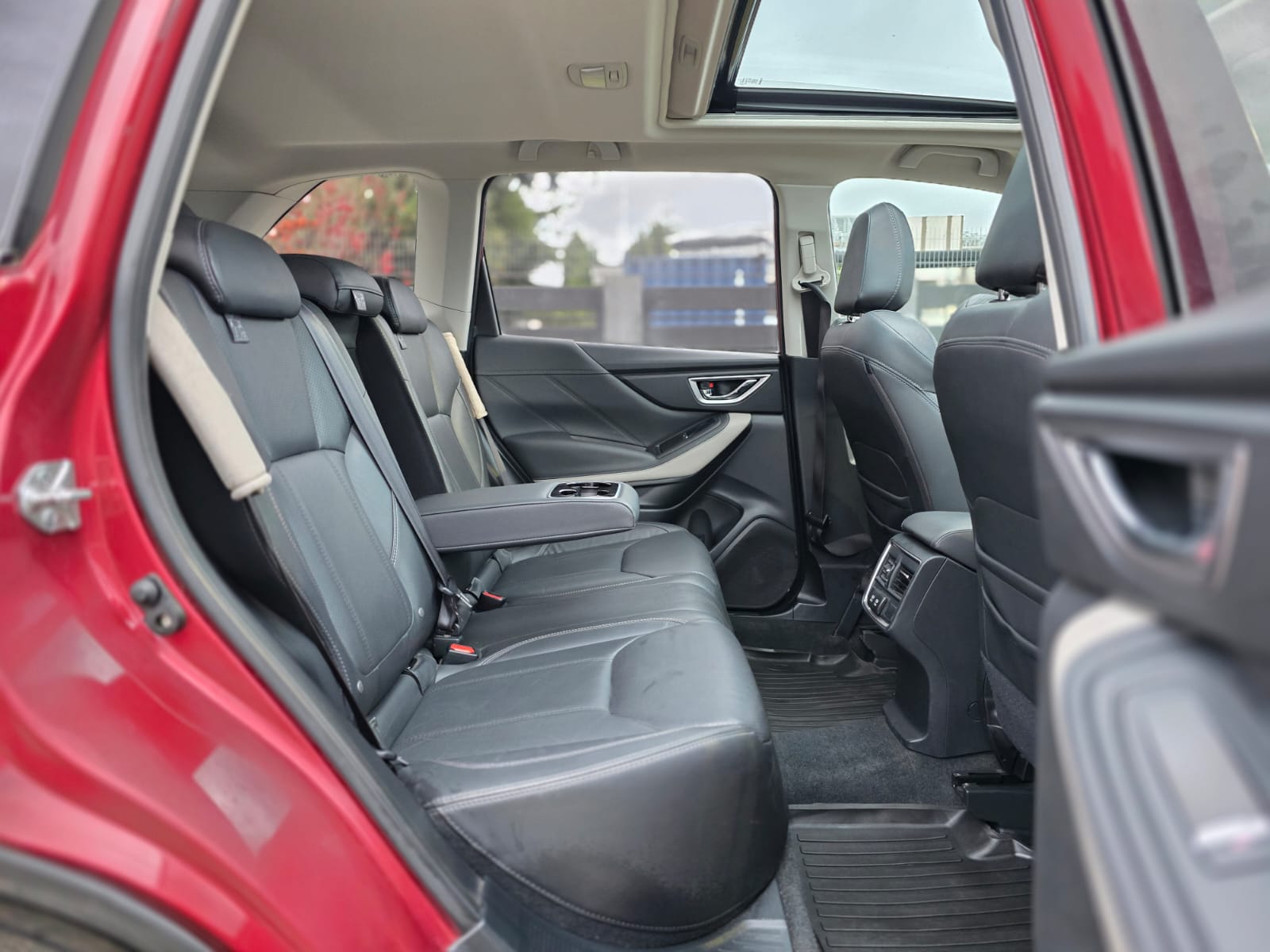 
								Subaru Forester Limited Eyesight full									