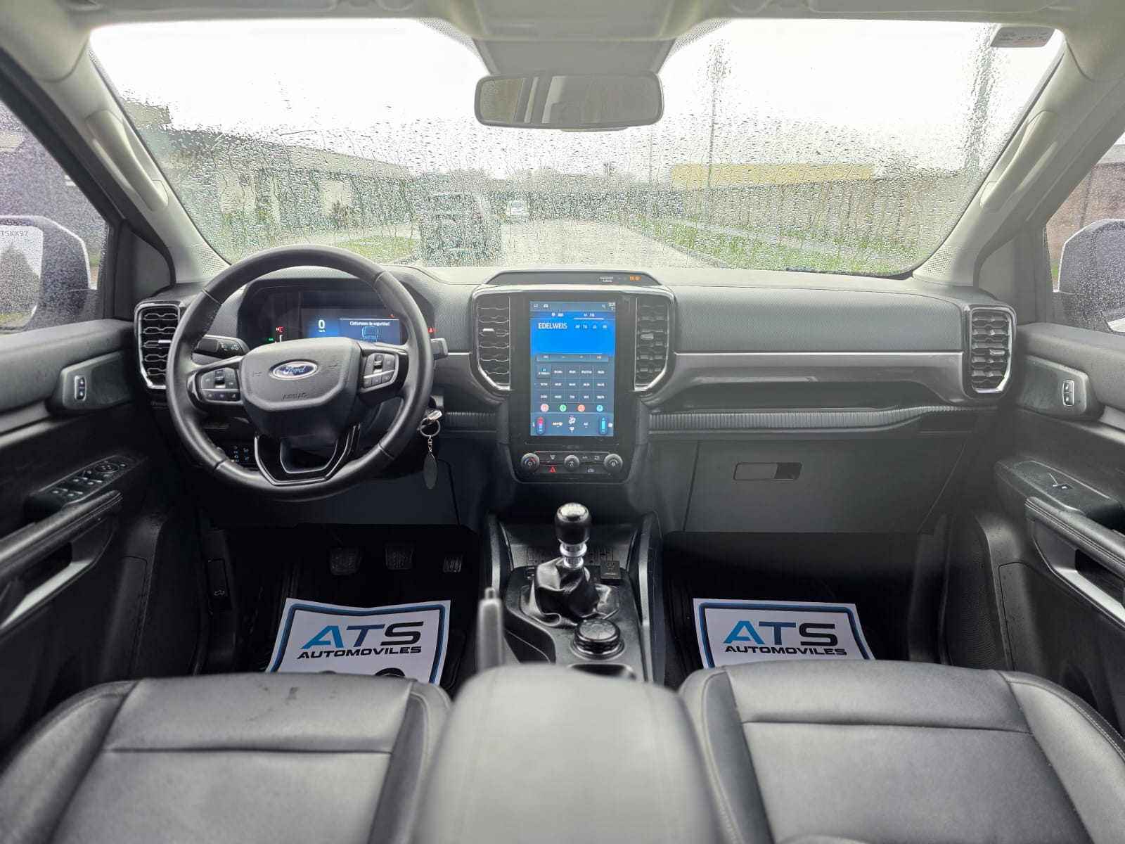 
								Ford Ranger XLT full									